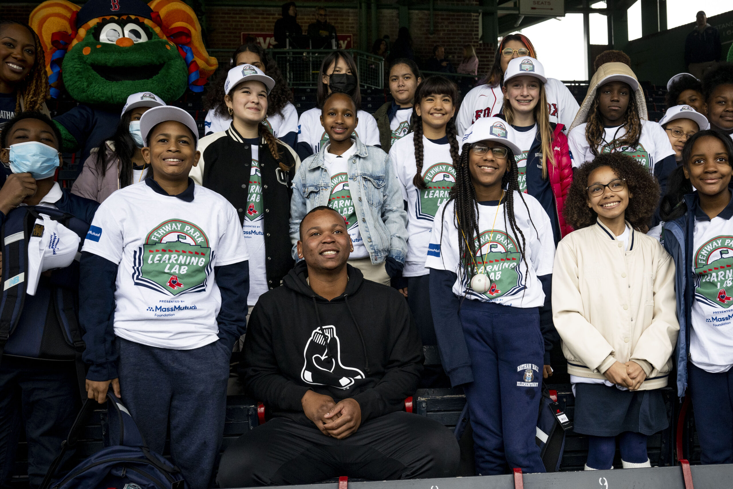 BPS students gain new learning experiences at Fenway Park - The Boston Globe